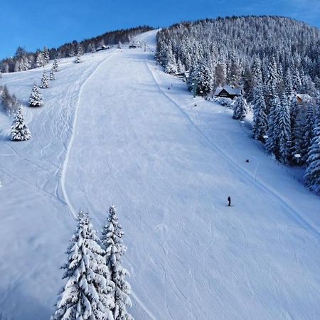 Hotel Alpenrose Treffen Exterior foto